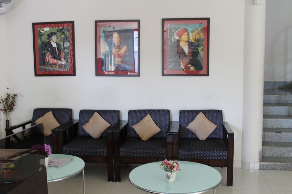 Отель Dibrugarh Club House Экстерьер фото
