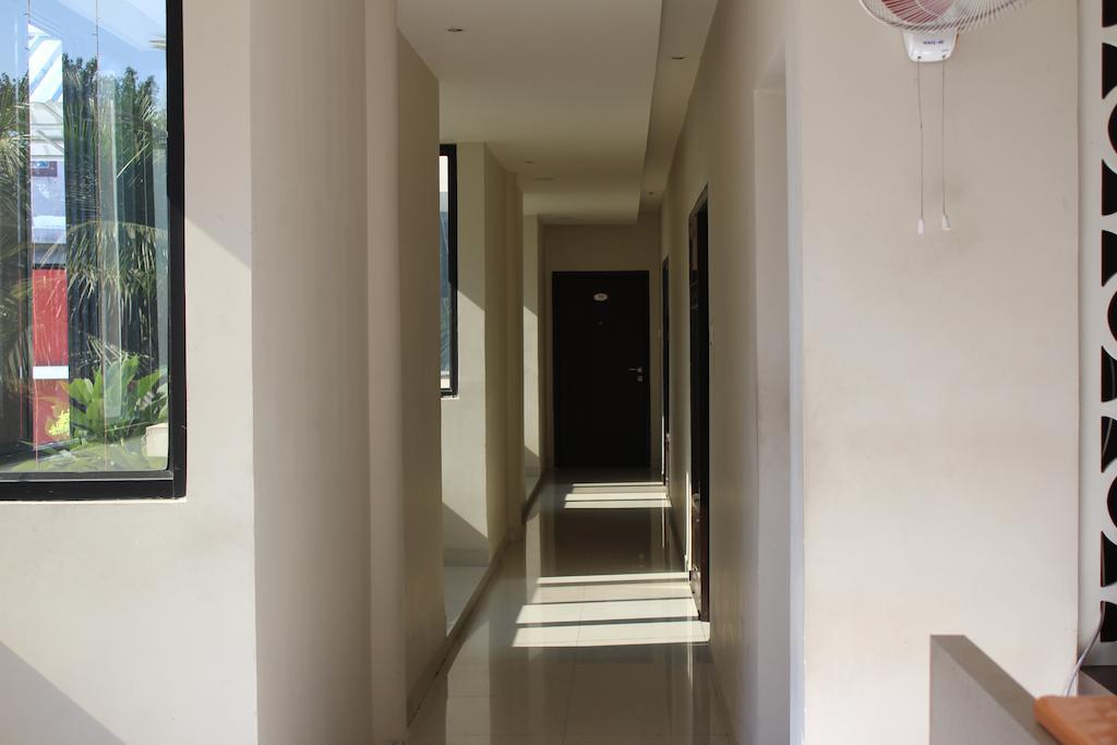 Отель Dibrugarh Club House Экстерьер фото