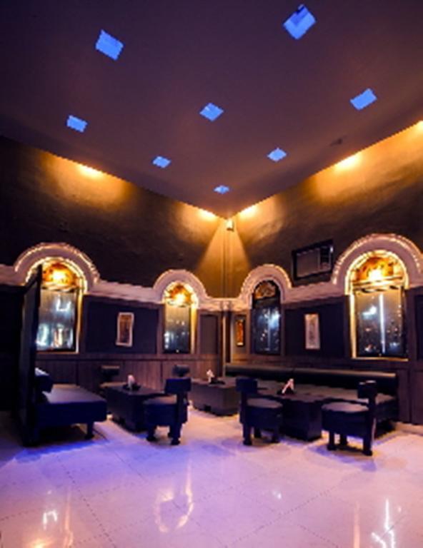 Отель Dibrugarh Club House Экстерьер фото